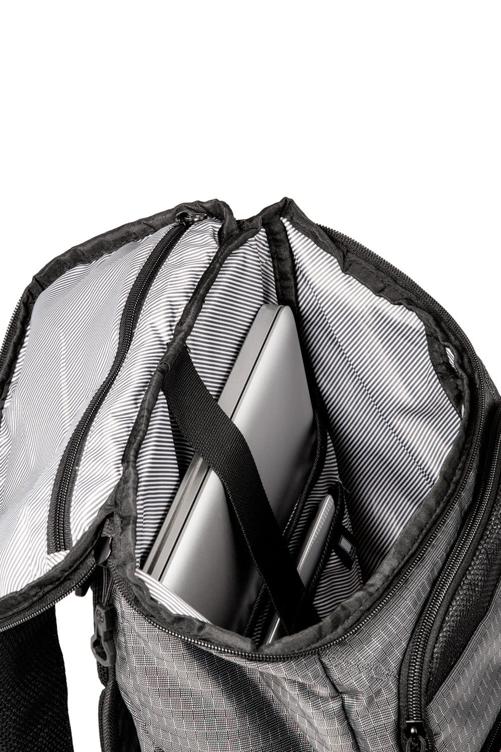 SWISSGEAR 2710 Laptop Backpack - Image 6