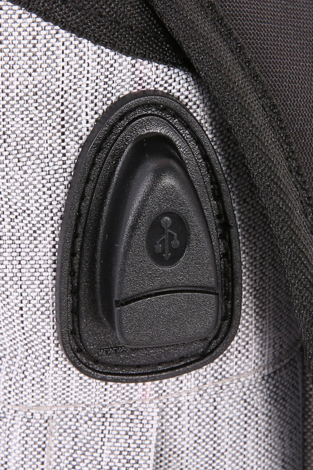 SWISSGEAR 5659 Laptop Messenger Bag - Image 9