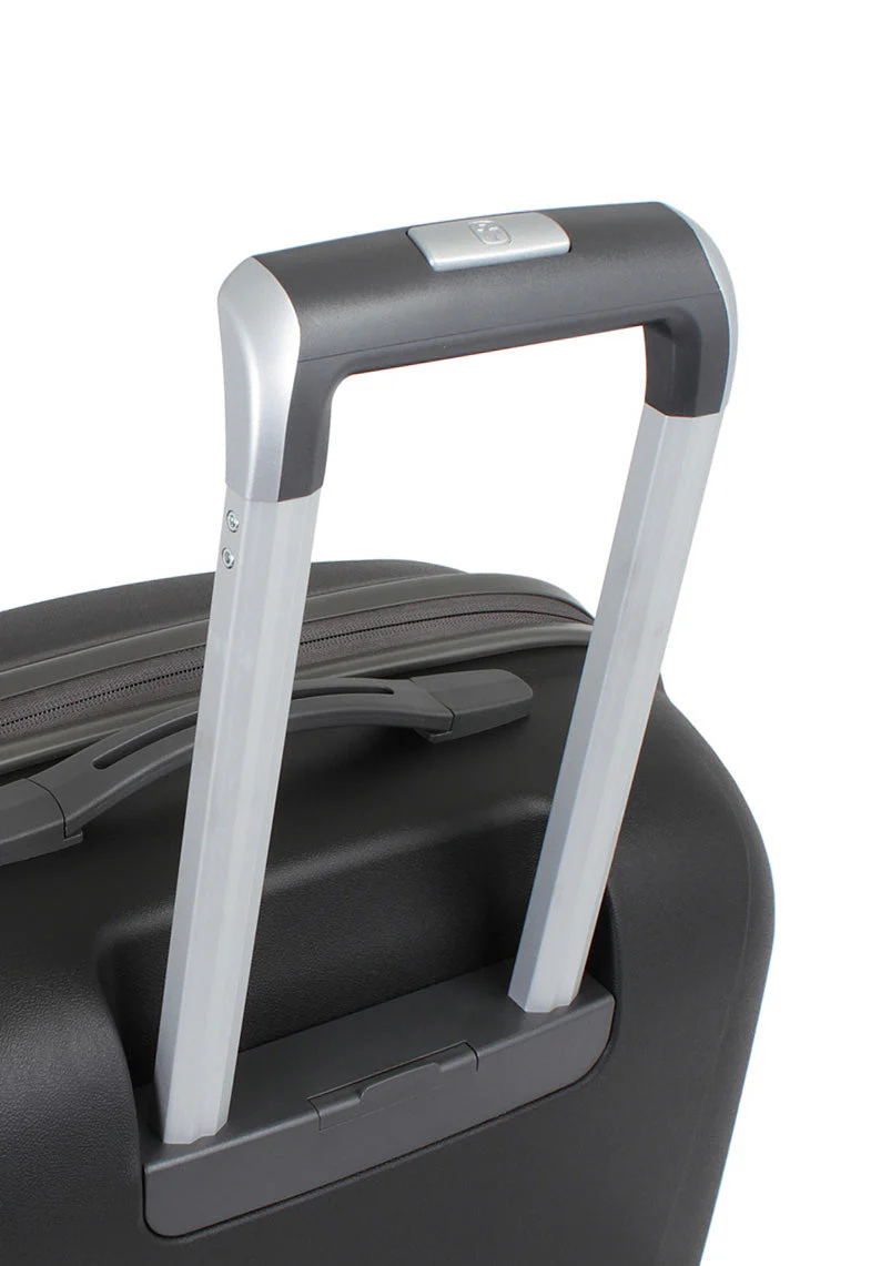 SWISSGEAR 6150 Medium Checked Spinner - Image 3