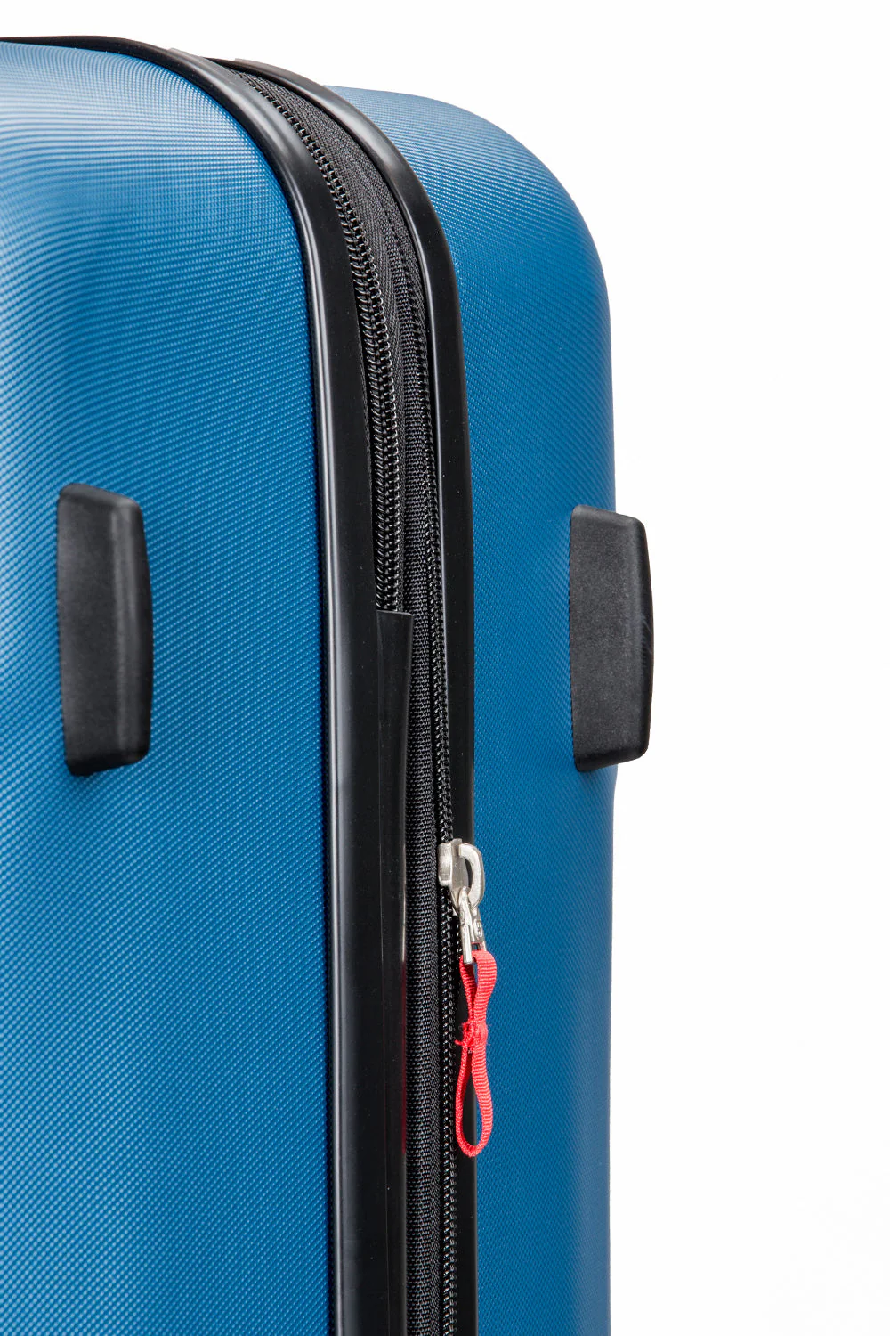 SWISSGEAR 7270 Medium Checked Spinner - Image 7
