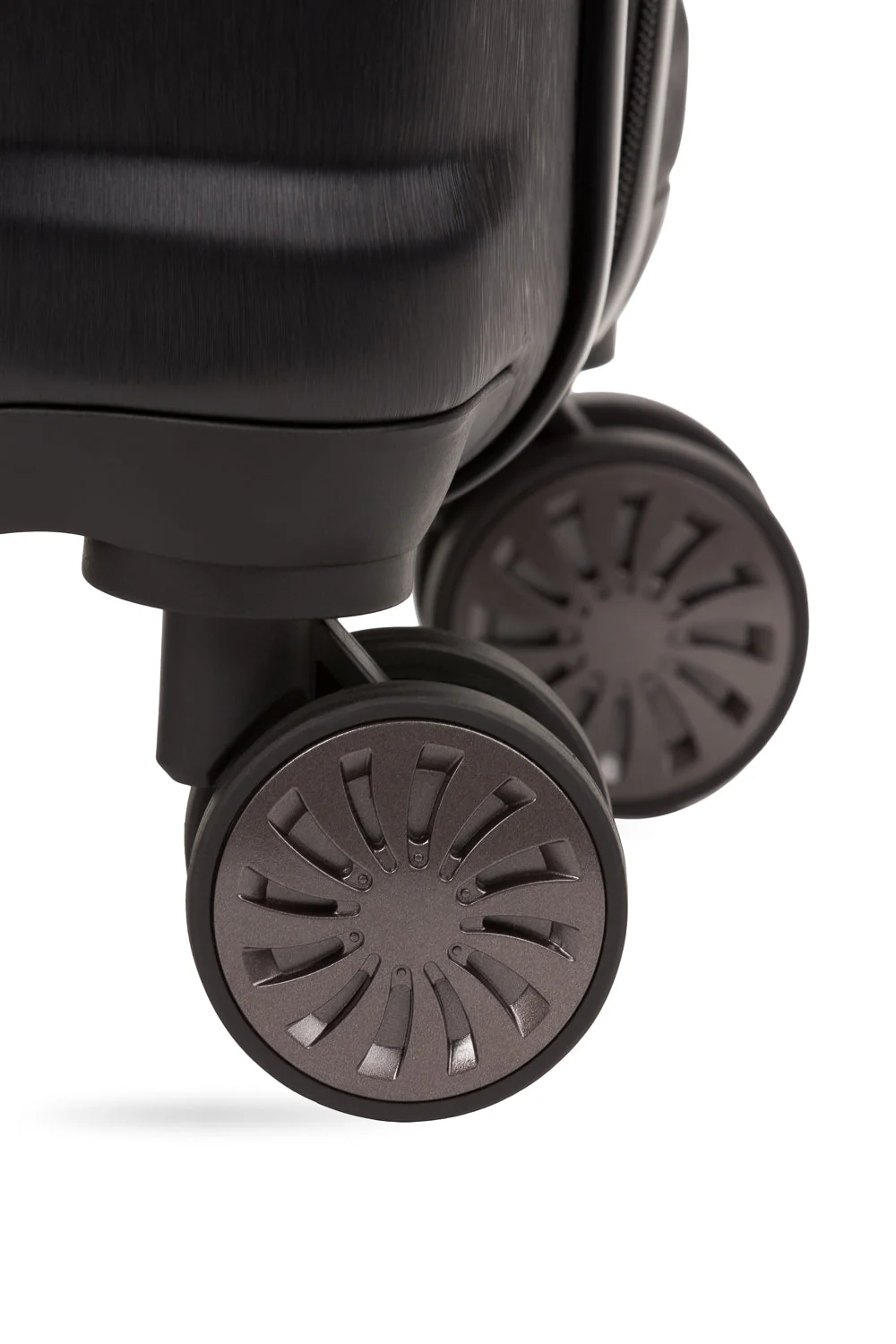 SWISSGEAR Cascade Carry-On Spinner - Image 16