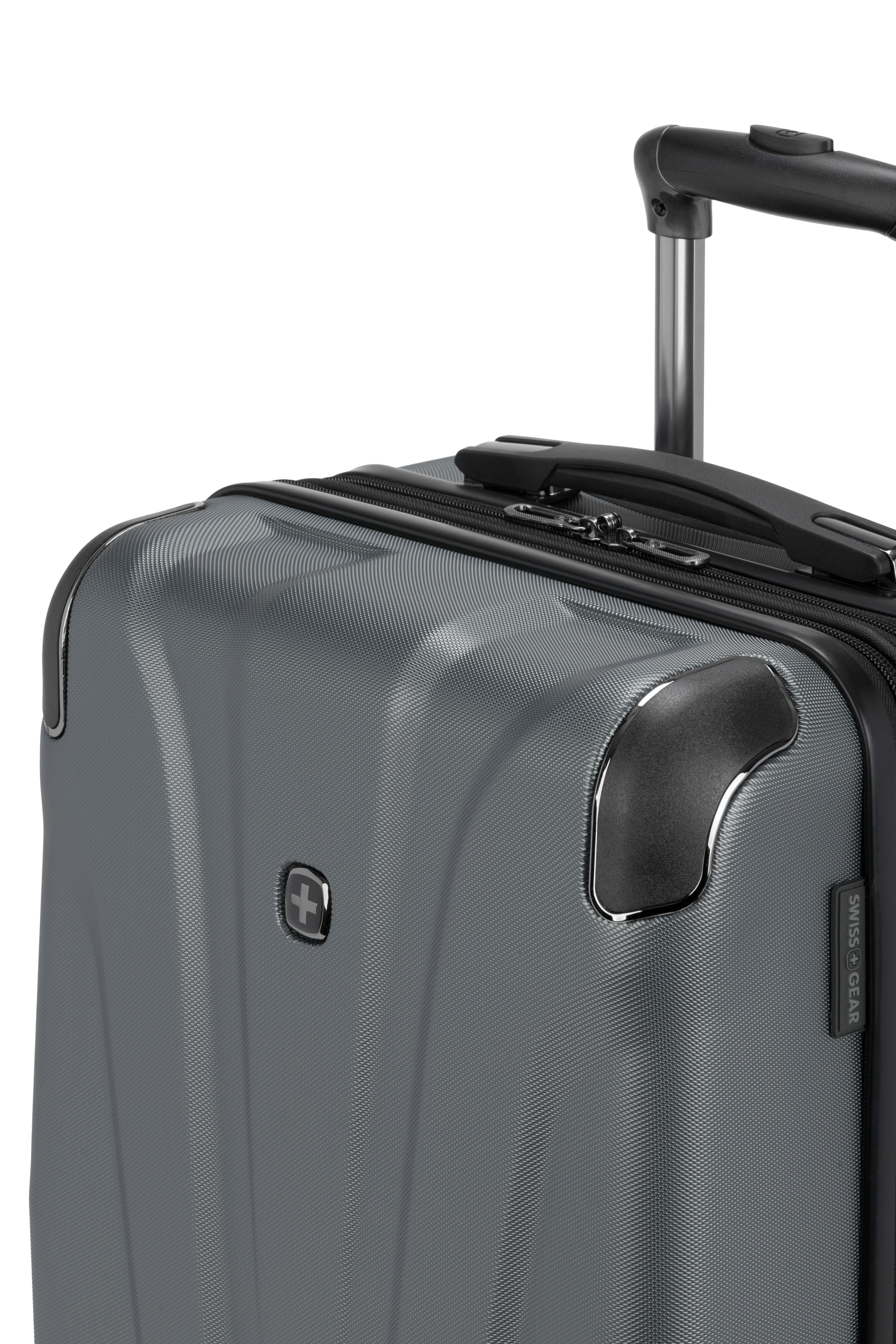SWISSGEAR Cascade Carry-On Spinner - Image 53
