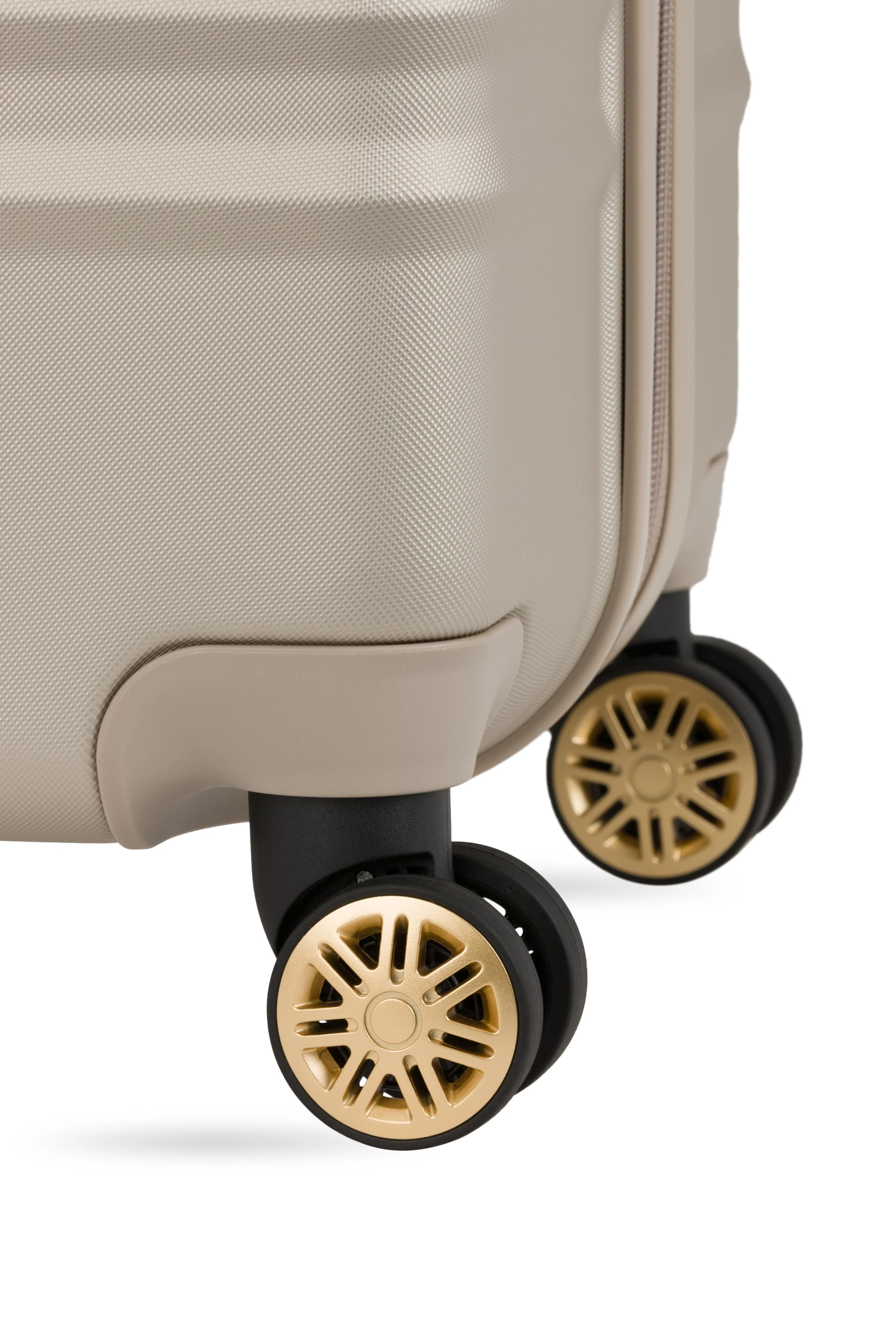 SWISSGEAR Cascade II 3-Piece Spinner Set - Image 34