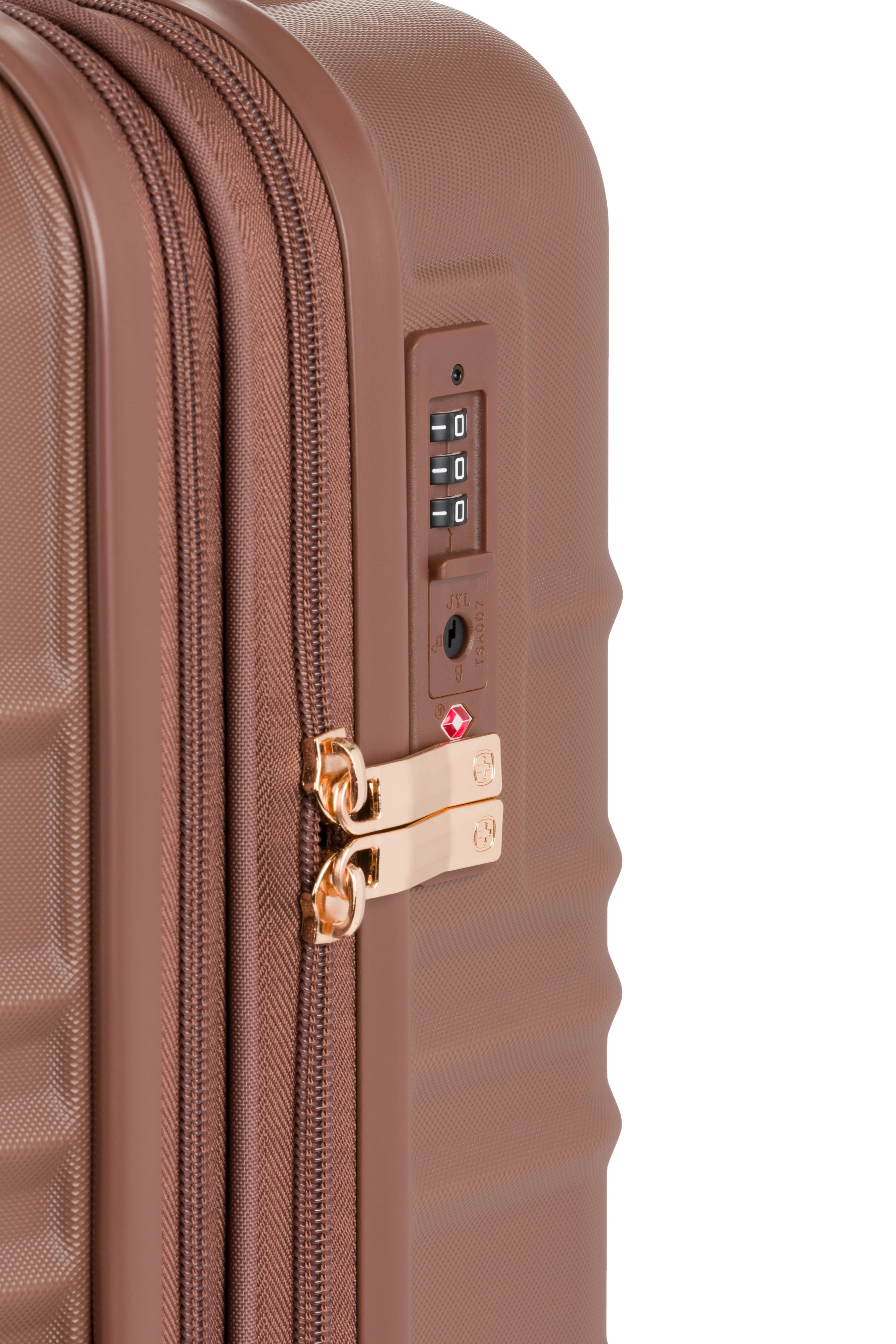 SWISSGEAR Cascade II Carry-On Spinner - Image 51