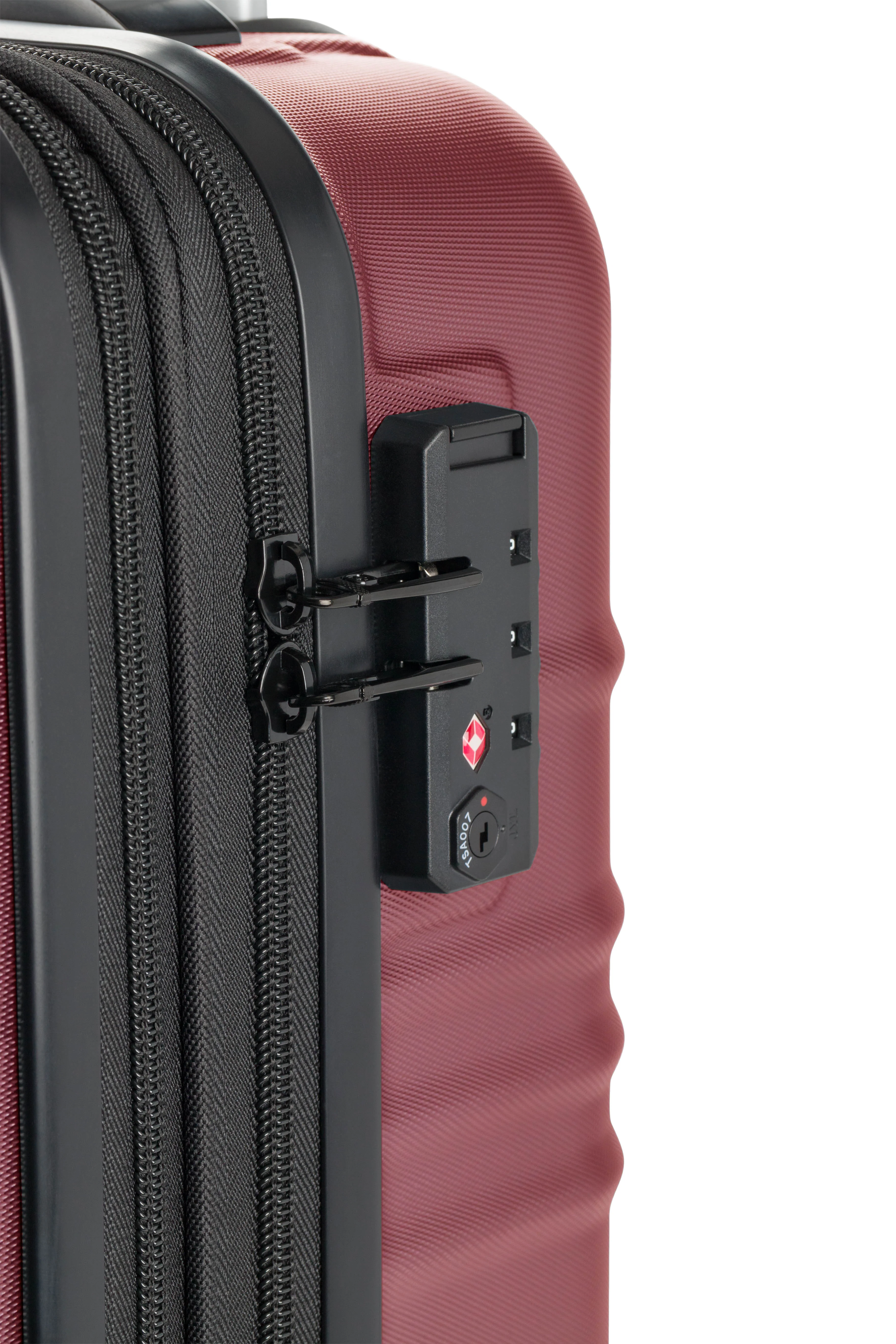 SWISSGEAR Cascade II Carry-On Spinner - Image 7