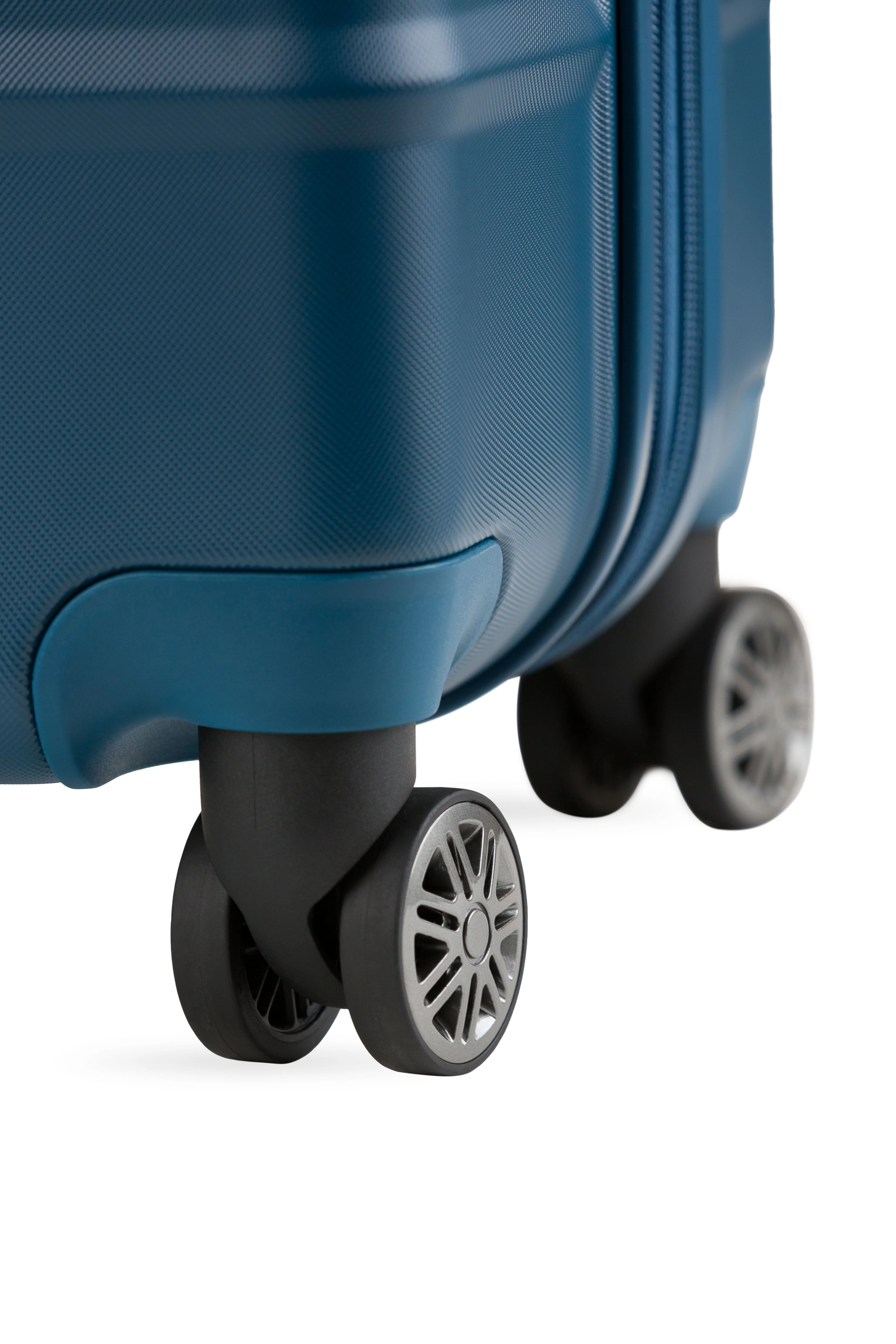 SWISSGEAR Cascade II Large Checked Spinner - Image 48