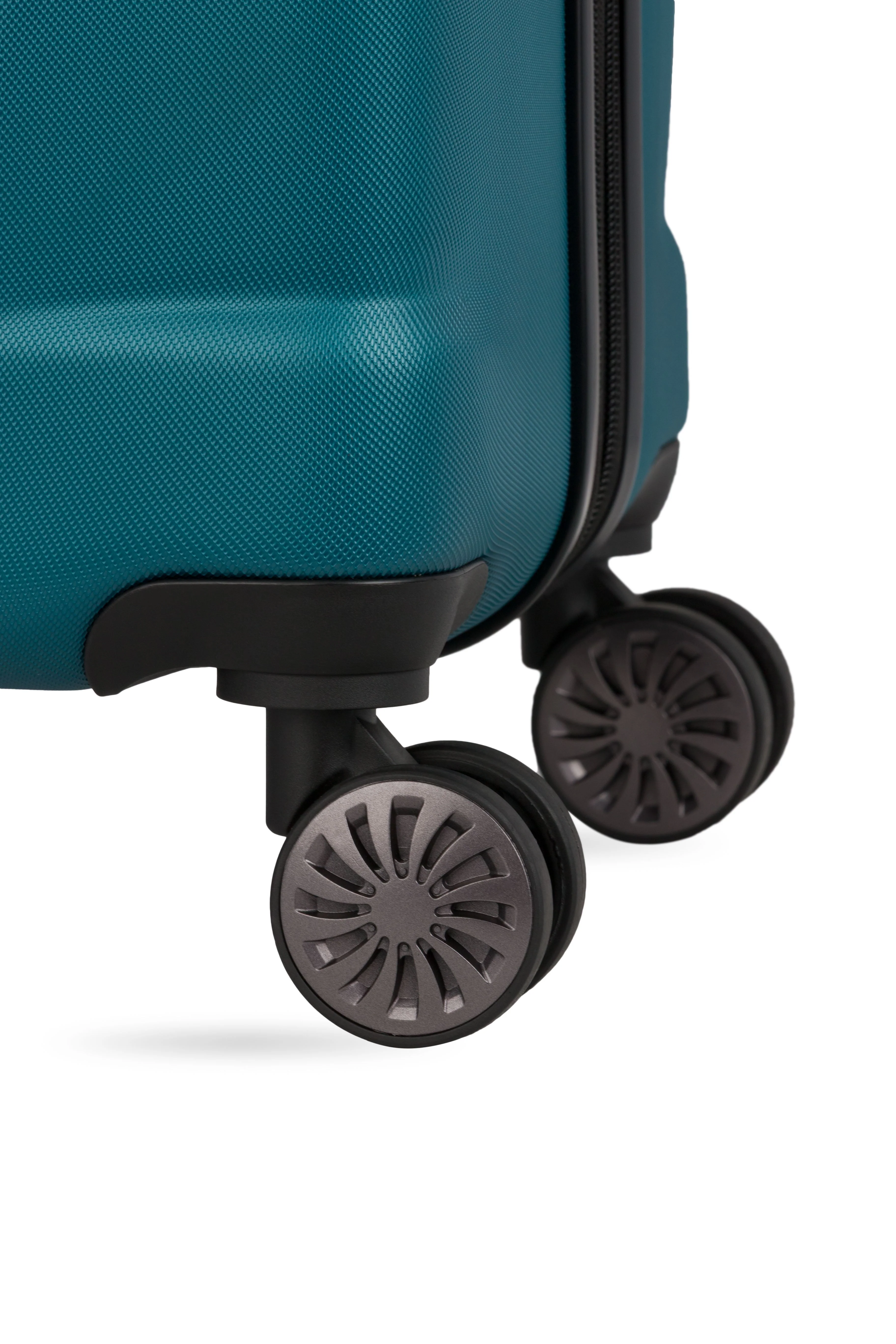 SWISSGEAR Cascade Large Checked Spinner - Image 68
