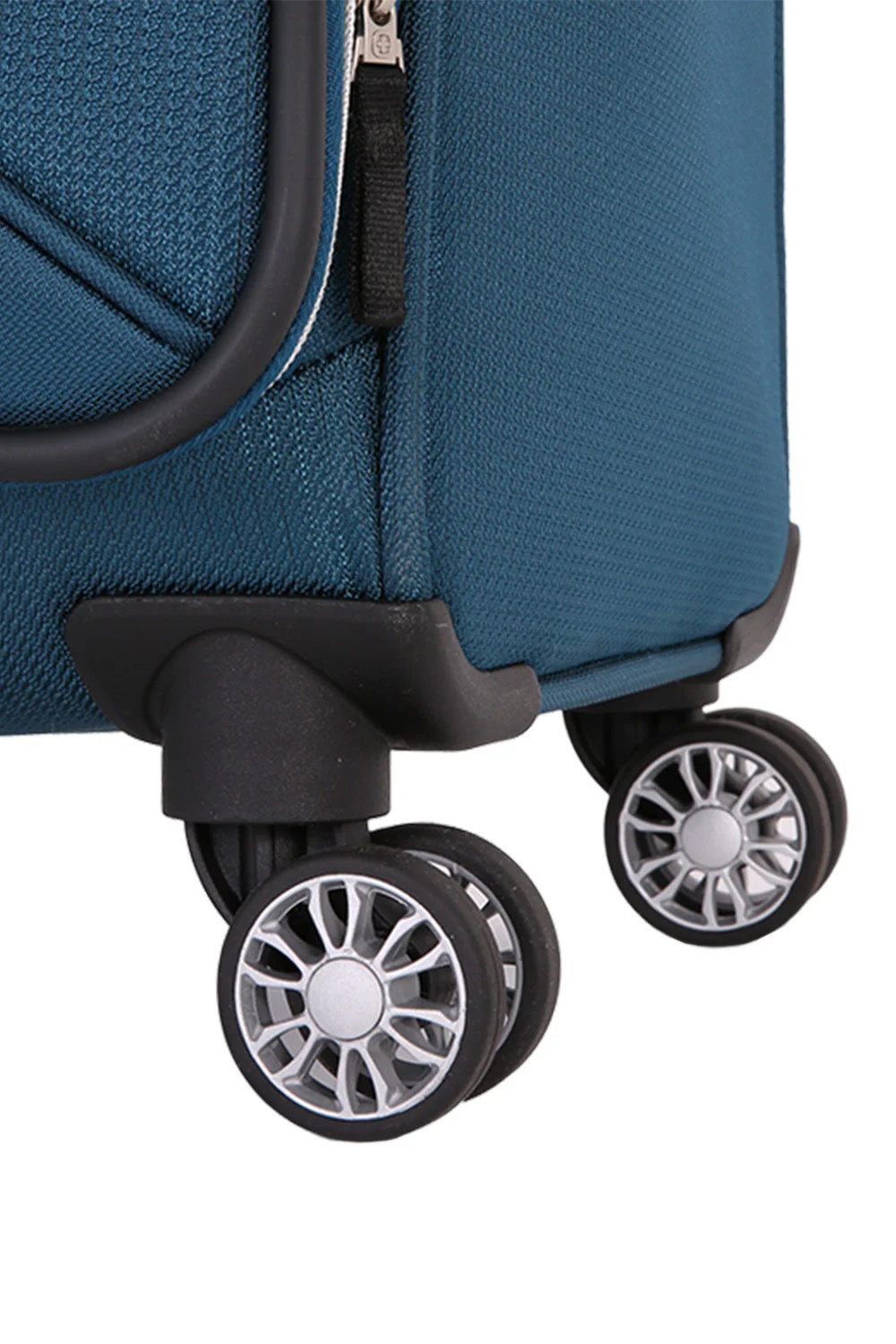 SWISSGEAR Checklite Medium Checked Spinner - Image 35