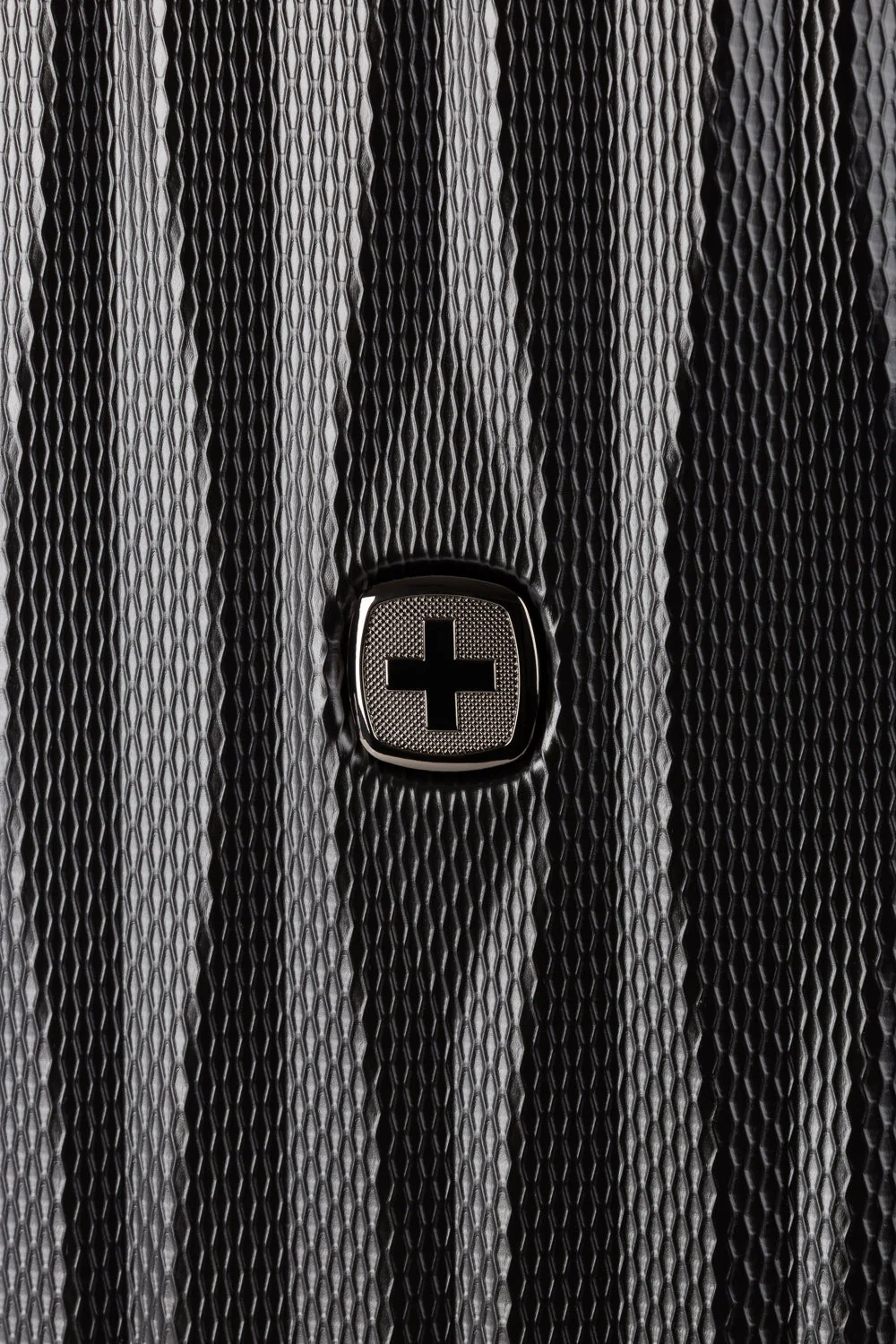 SWISSGEAR Energie Carry-On Spinner - Image 46
