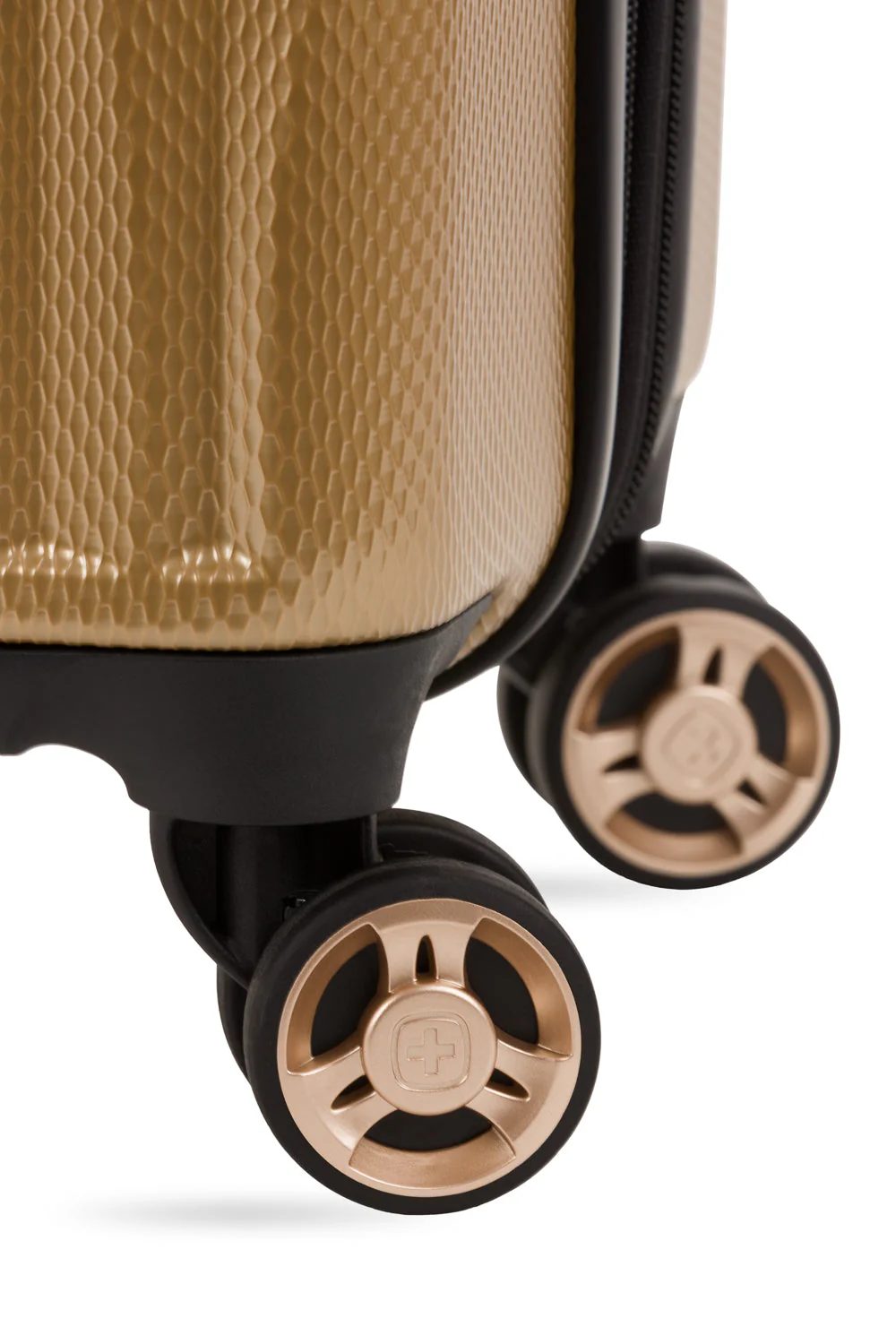 SWISSGEAR Energie Carry-On Spinner - Image 60