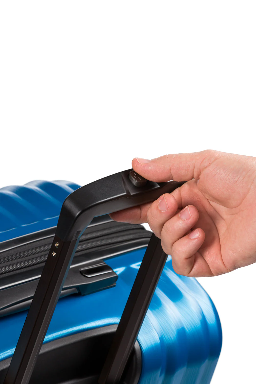 SWISSGEAR Energie Carry-On Spinner - Image 72