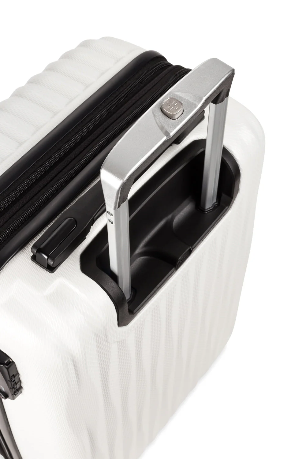 SWISSGEAR Energie Carry-On Spinner - Image 8