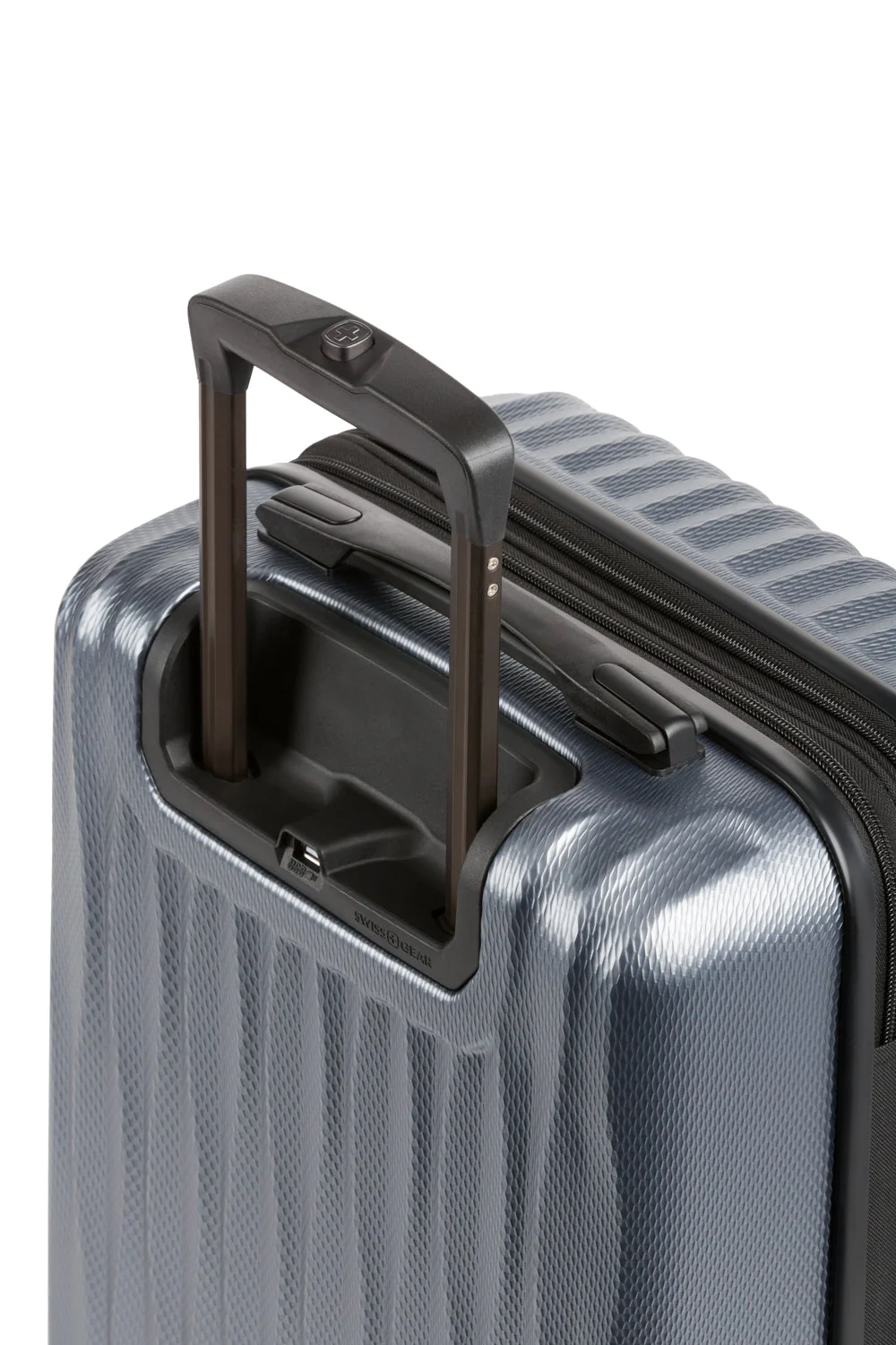 SWISSGEAR Energie Carry-On Spinner - Image 85