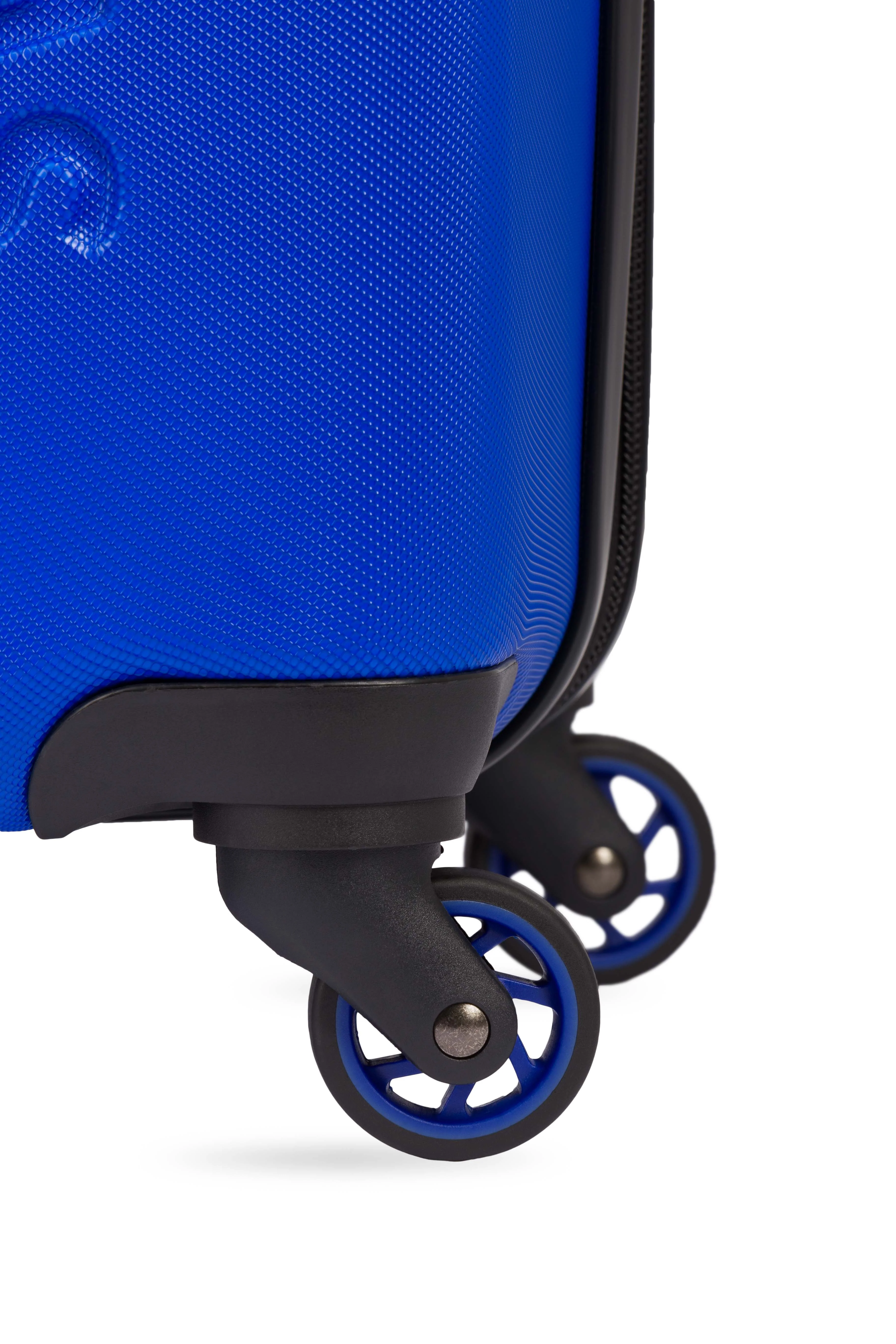 SWISSGEAR Pro Traveler Bundle - Image 11