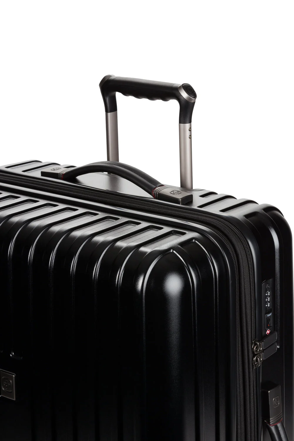 SWISSGEAR Ridge Large Checked Spinner - Image 11