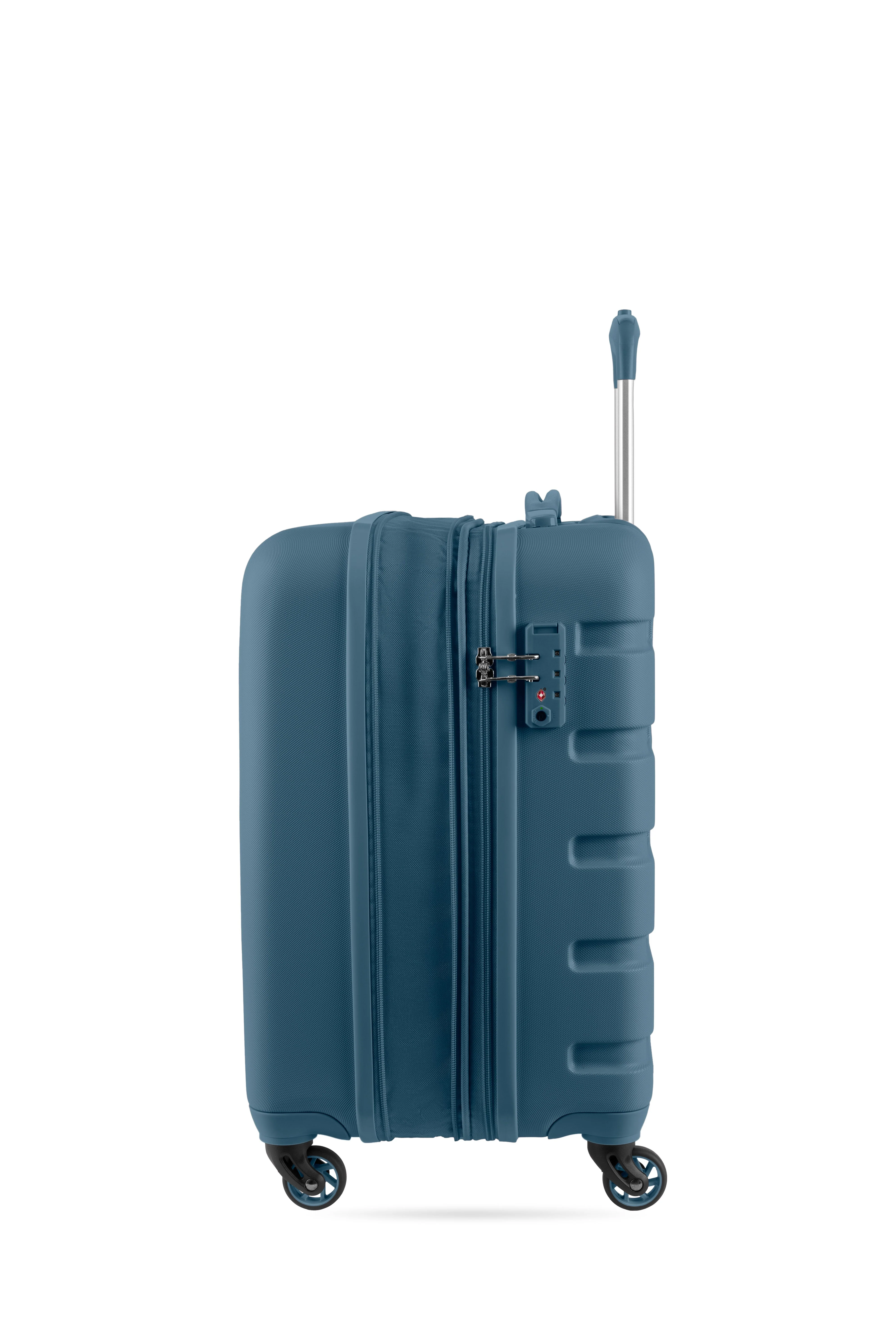 SWISSGEAR Signature Carry-On Spinner - Image 126