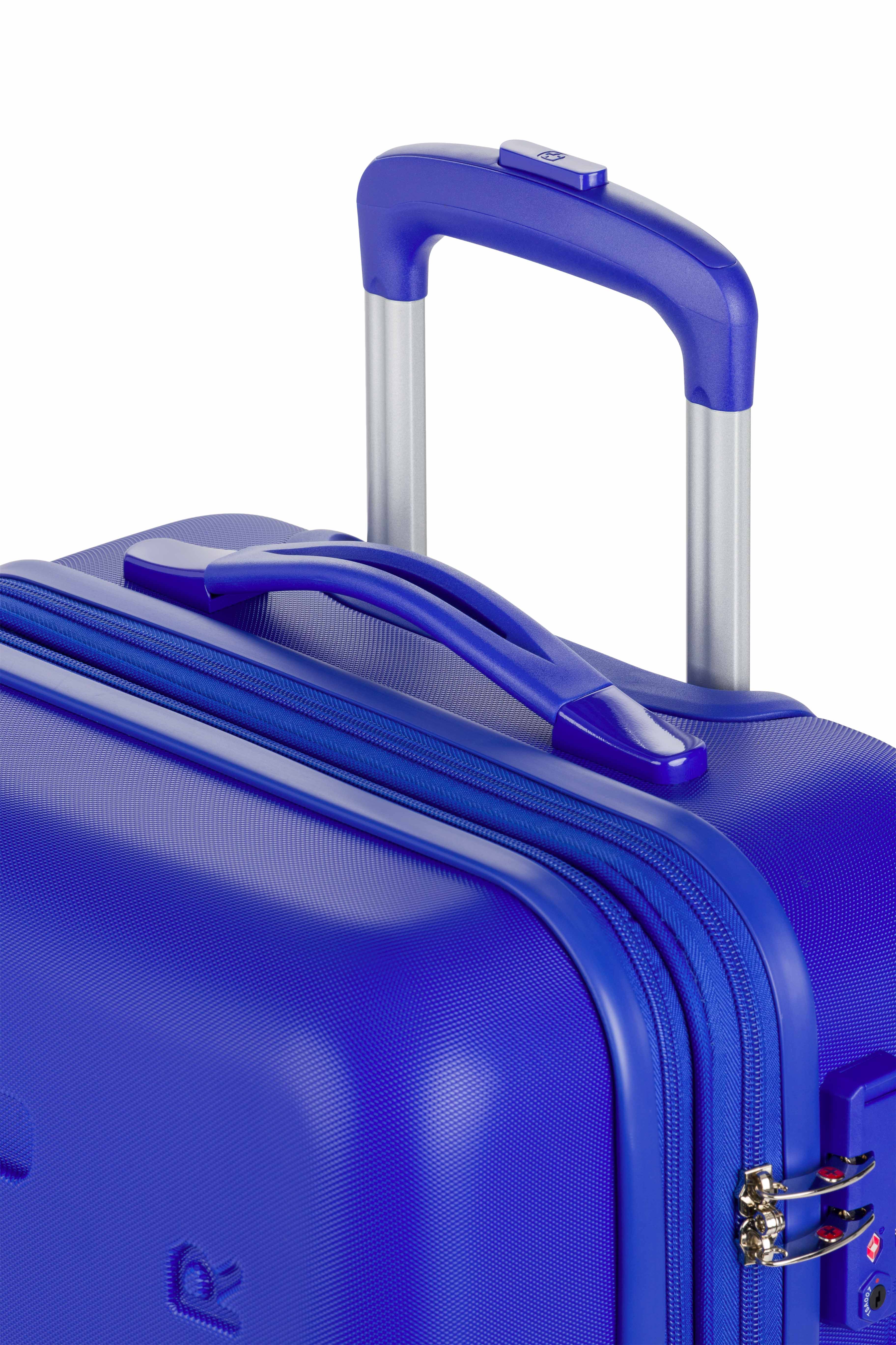 SWISSGEAR Signature Carry-On Spinner - Image 43