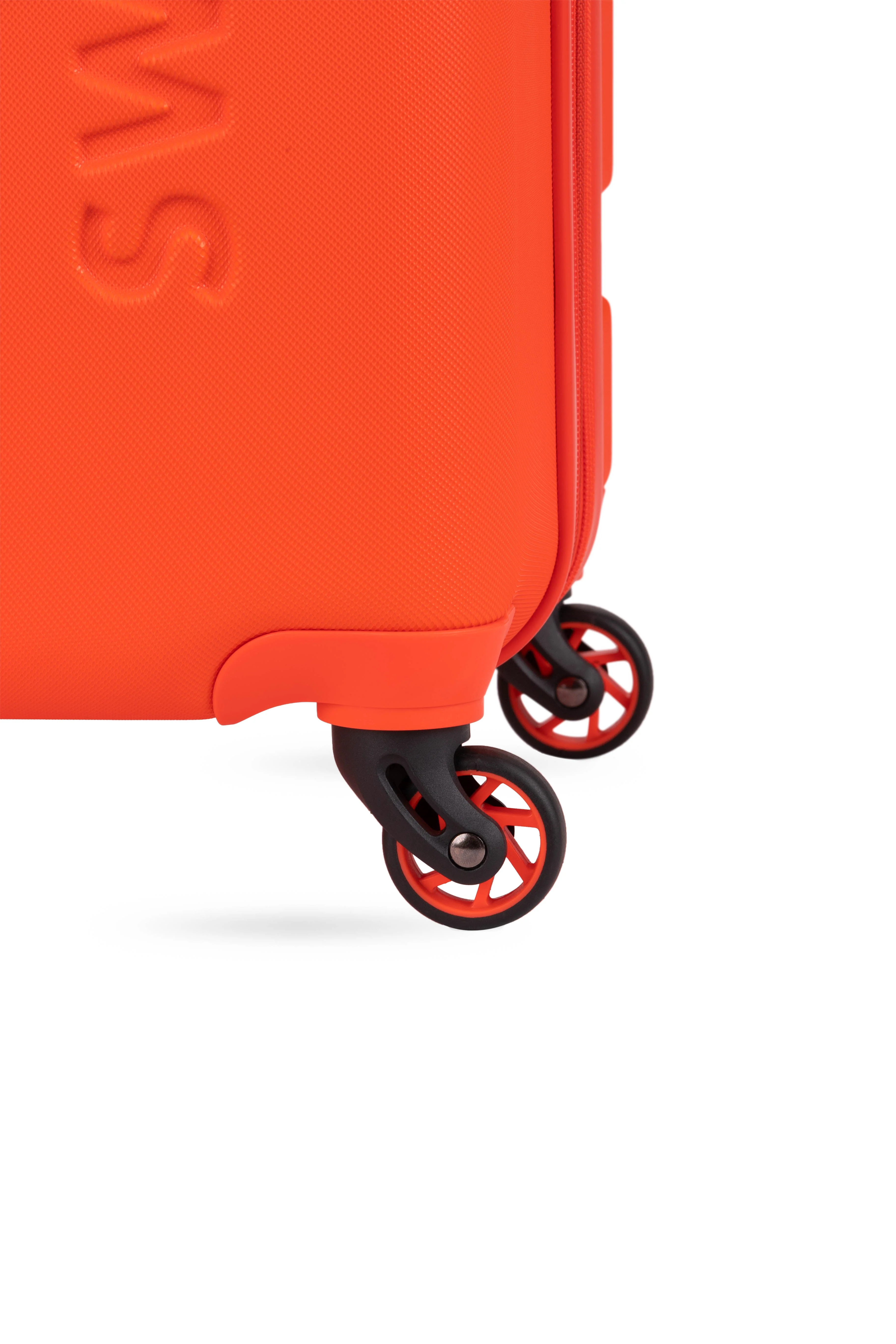 SWISSGEAR Signature Large Checked Spinner - Image 142