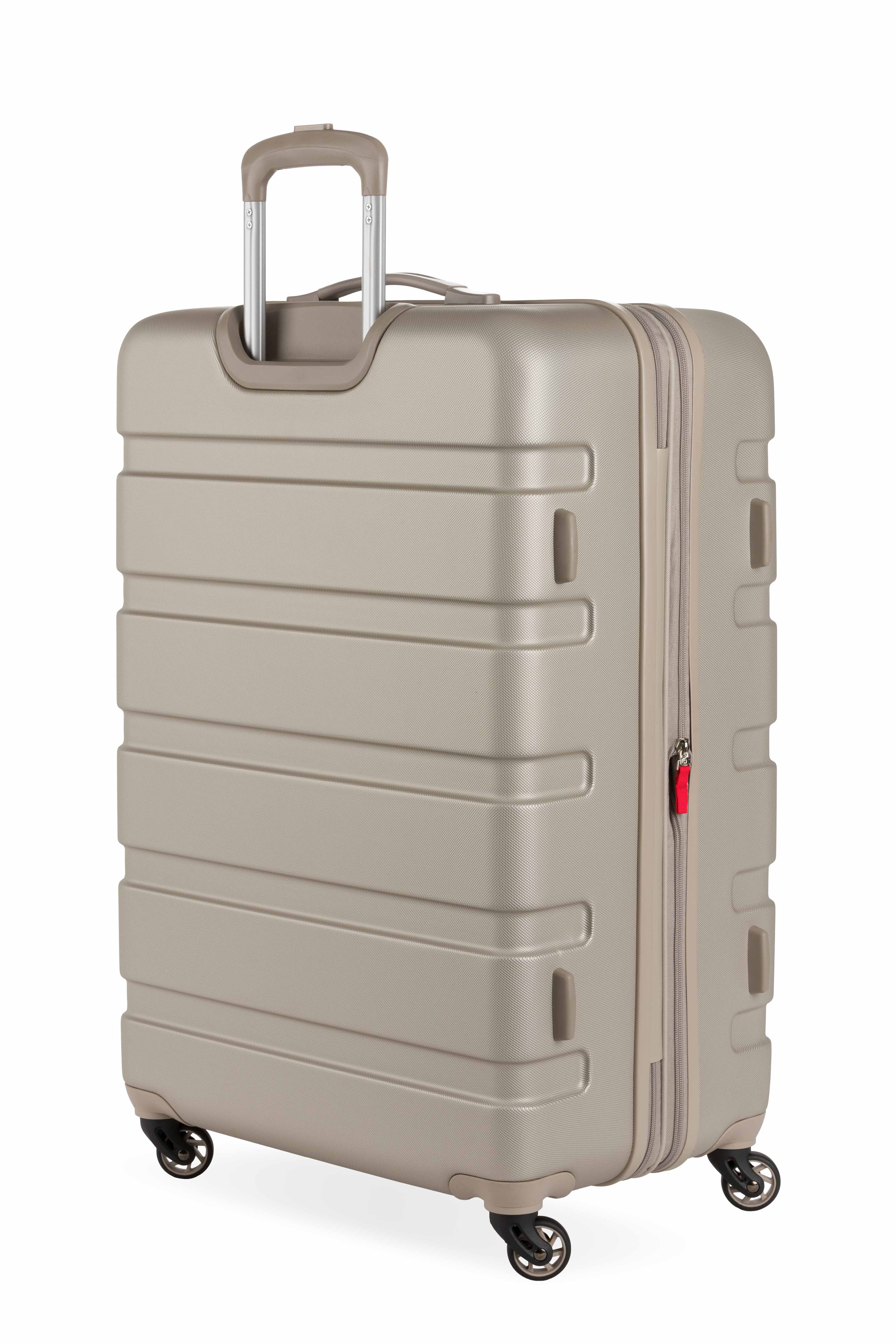 SWISSGEAR Signature Large Checked Spinner - Image 170