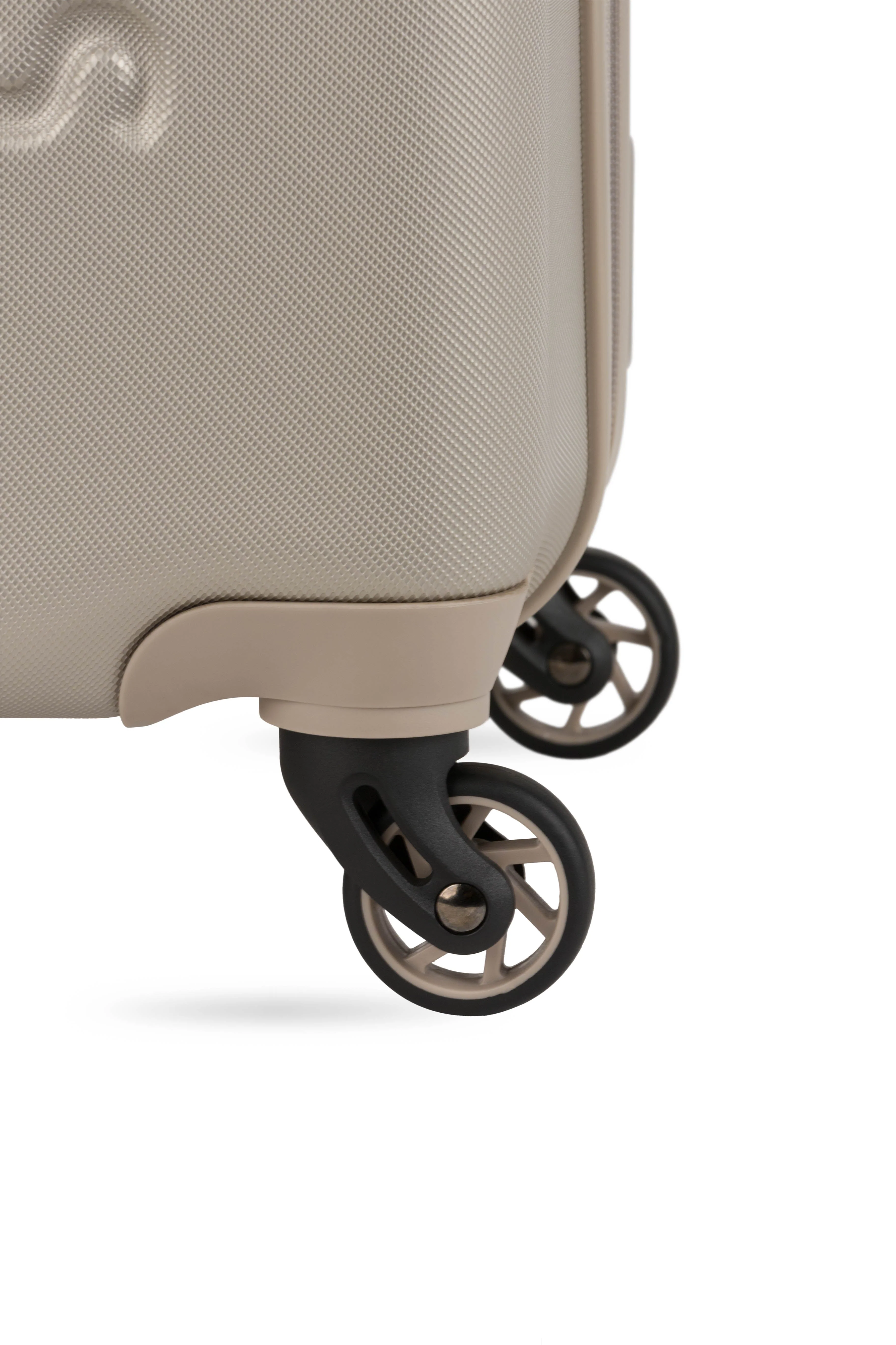 SWISSGEAR Signature Large Checked Spinner - Image 180