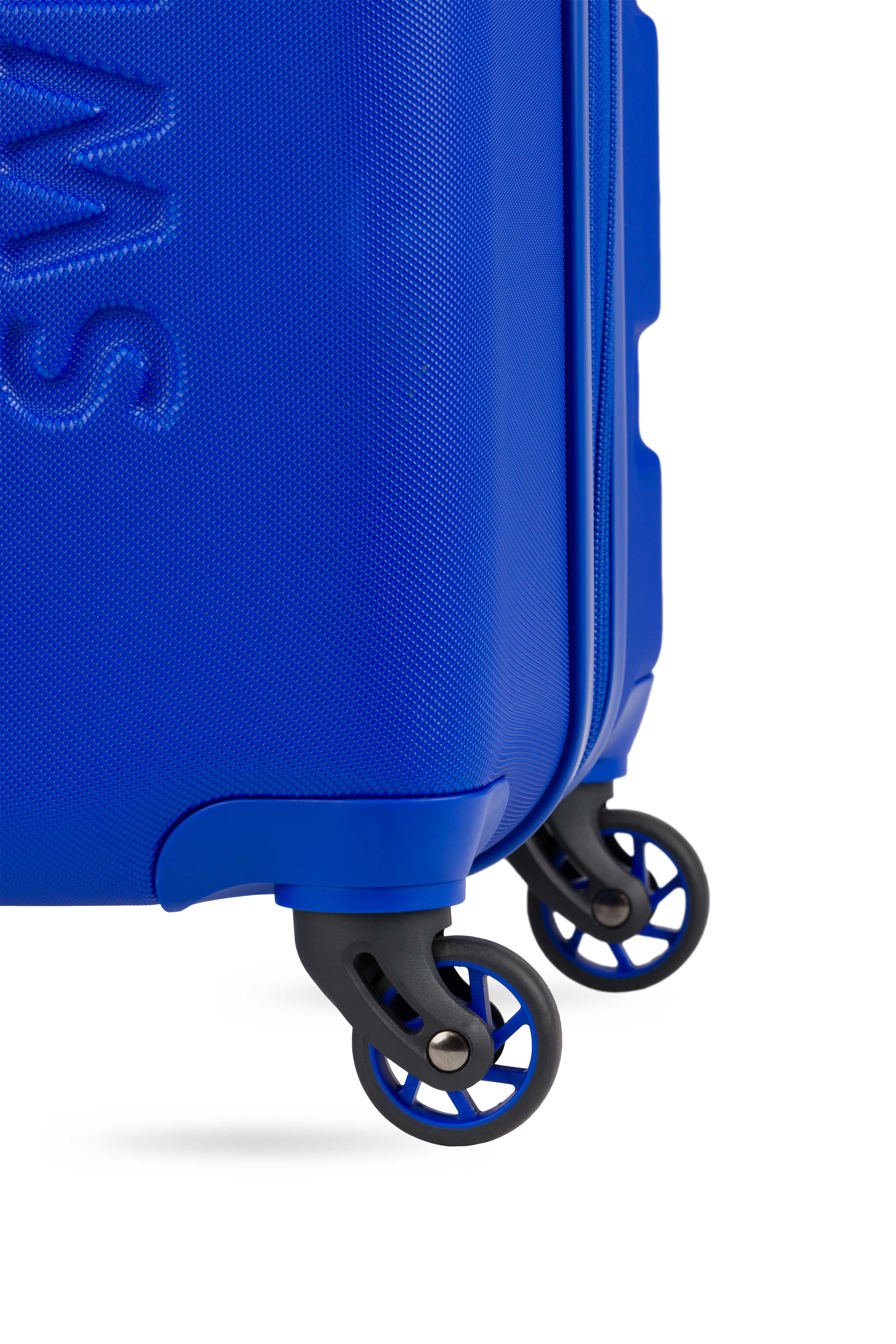 SWISSGEAR Signature Large Checked Spinner - Image 71