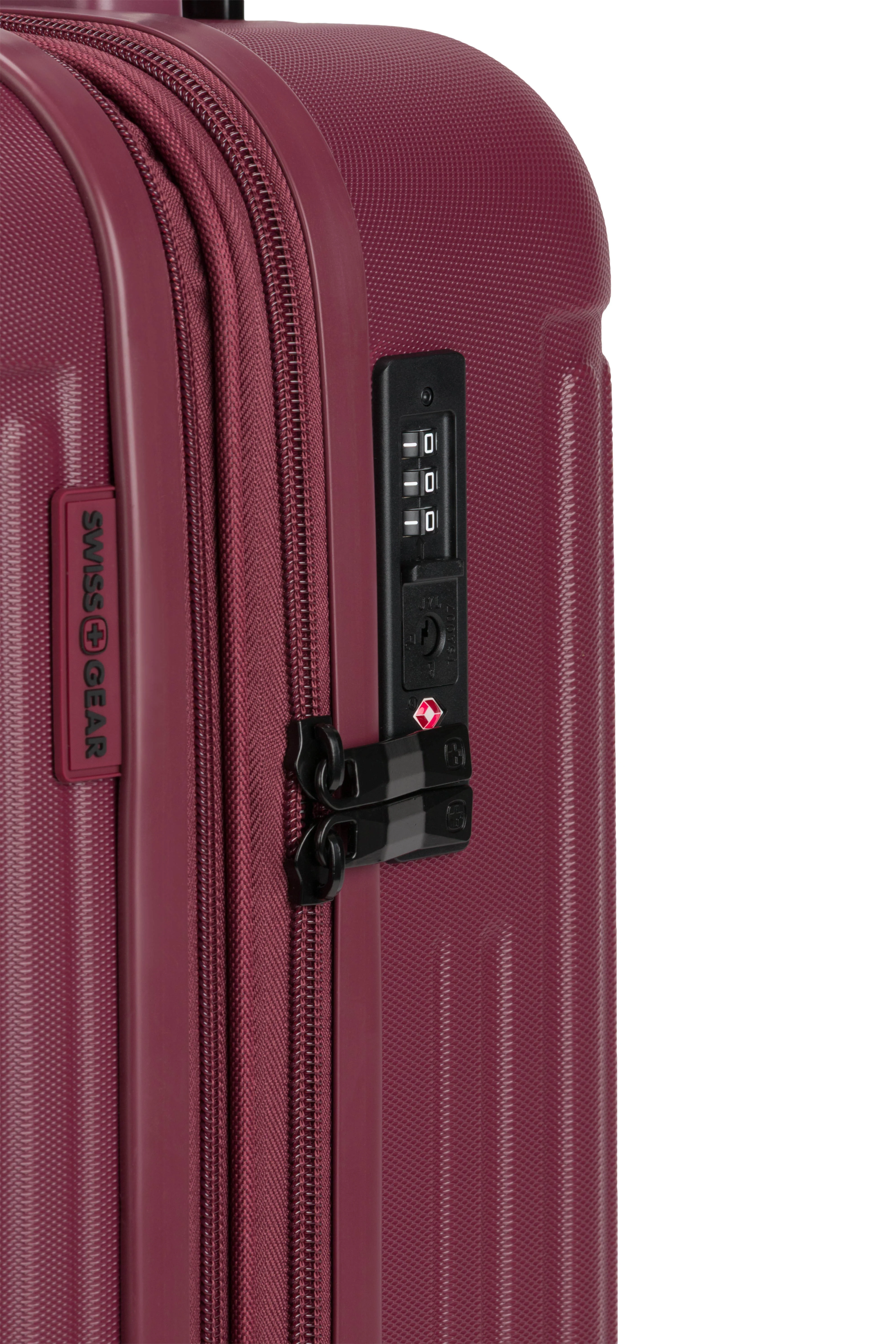 SWISSGEAR Summit Reserve Carry On Spinner - Image 71