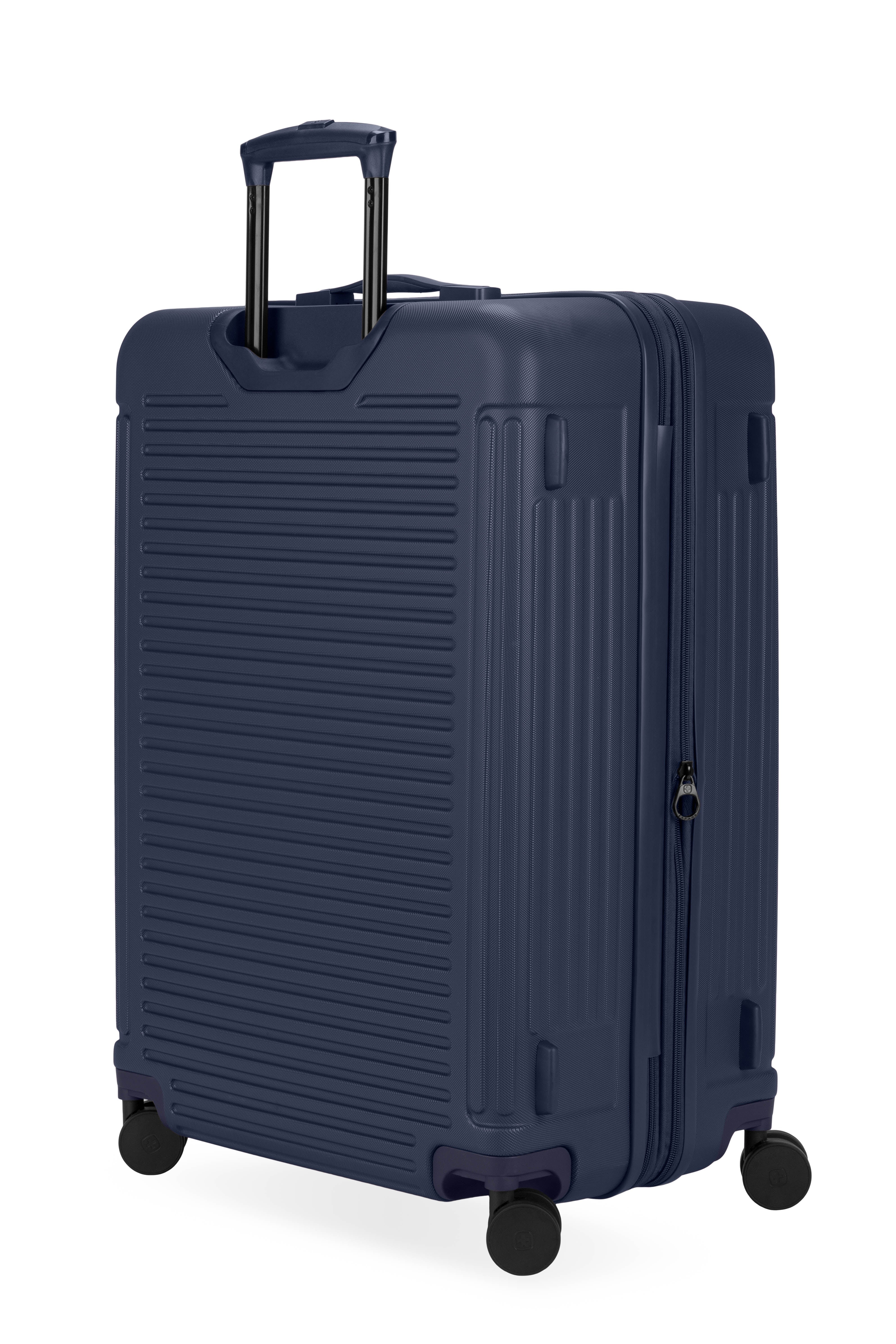 SWISSGEAR Summit Reserve Large Checked Spinner - Image 14