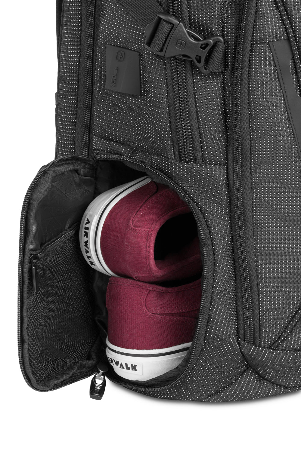 SWISSGEAR Travel Tech Elite USB ScanSmart Laptop Backpack - Image 12