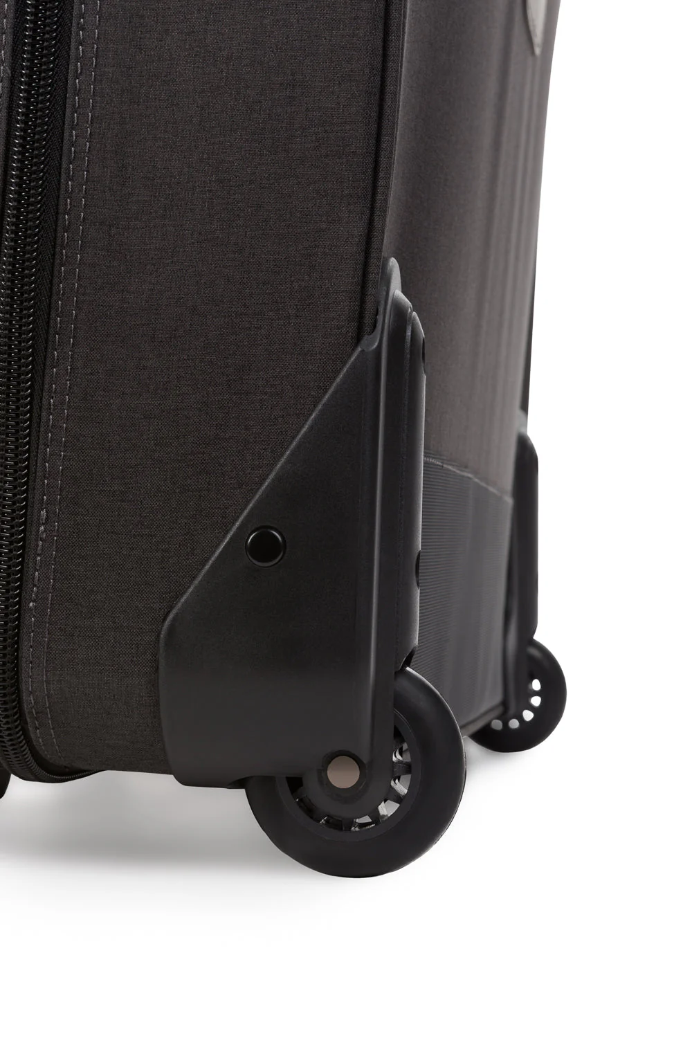 SWISSGEAR Zurich Pro 24" Garment Bag Roller - Image 19